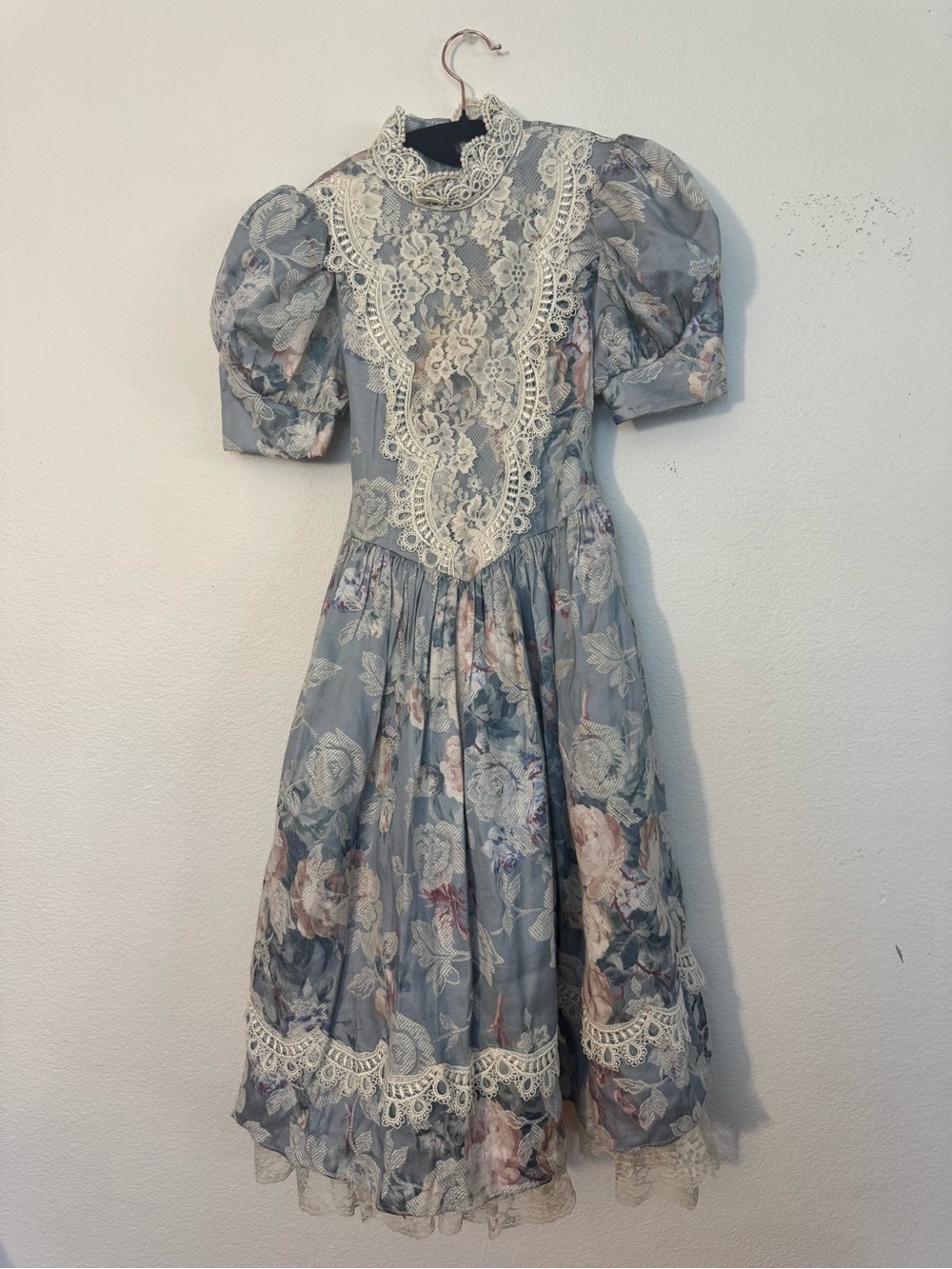 Jessica McClintock Blue Floral Lace-Trim Girls' Dress